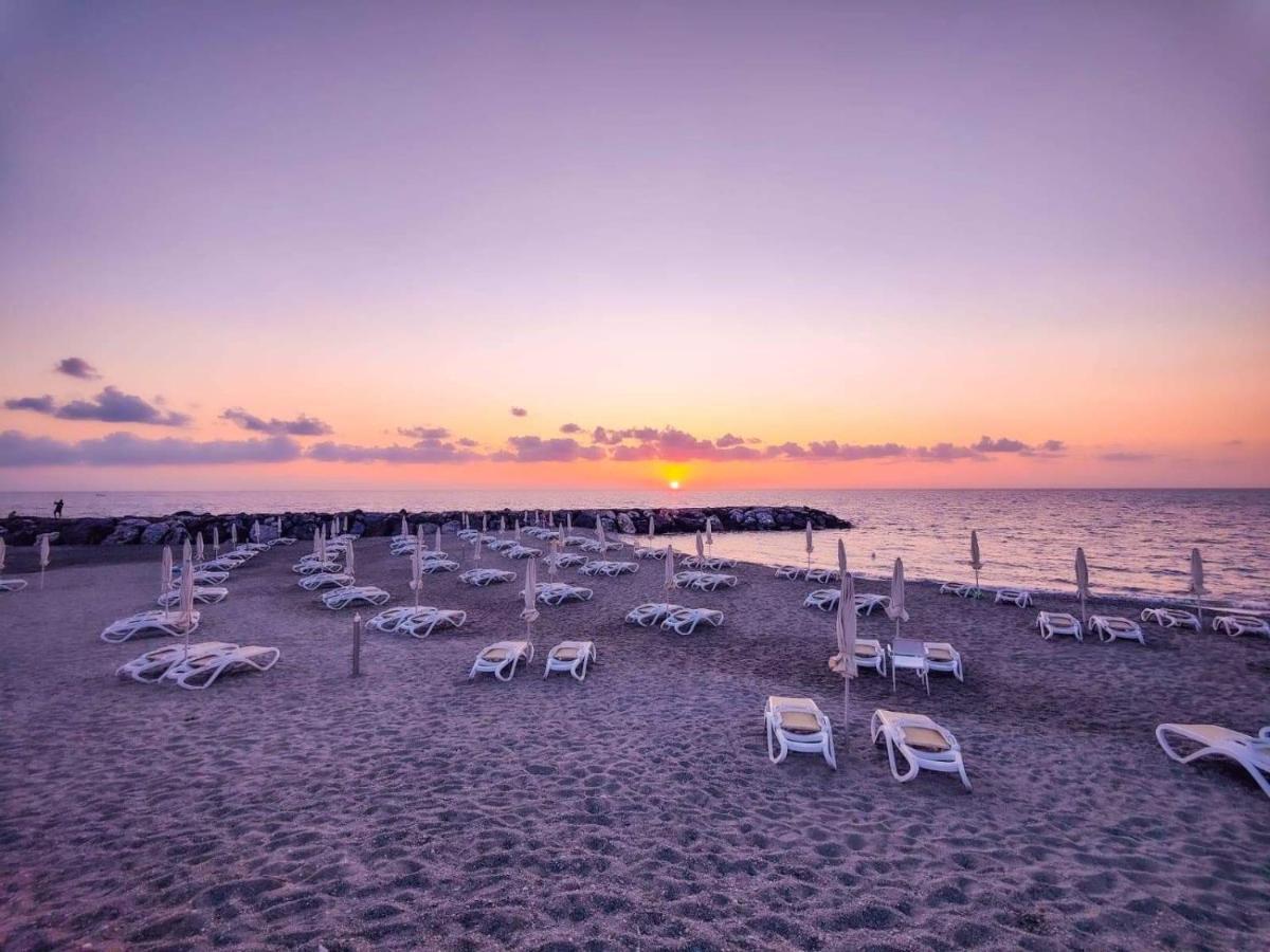 Le Mandrelle Beach Resort Campora San Giovanni Eksteriør billede